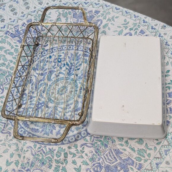 International Silver Company Handled Serving Basket White Casserole Dish - Picture 4 of 7